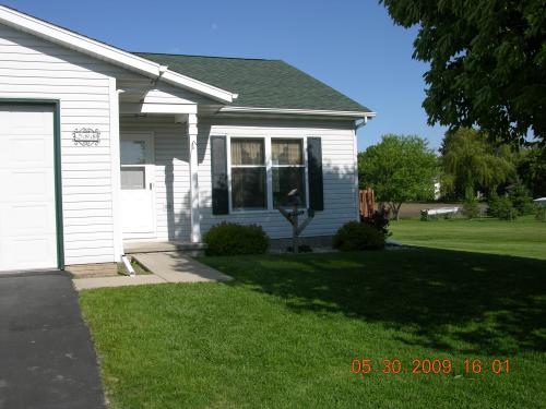288 N Hyland